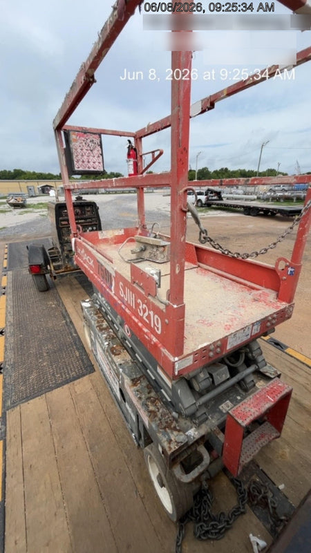 2018 Skyjack SJIII-3219 Skyjack SJIII3219 Scissor Lift w/Trojan Batteries