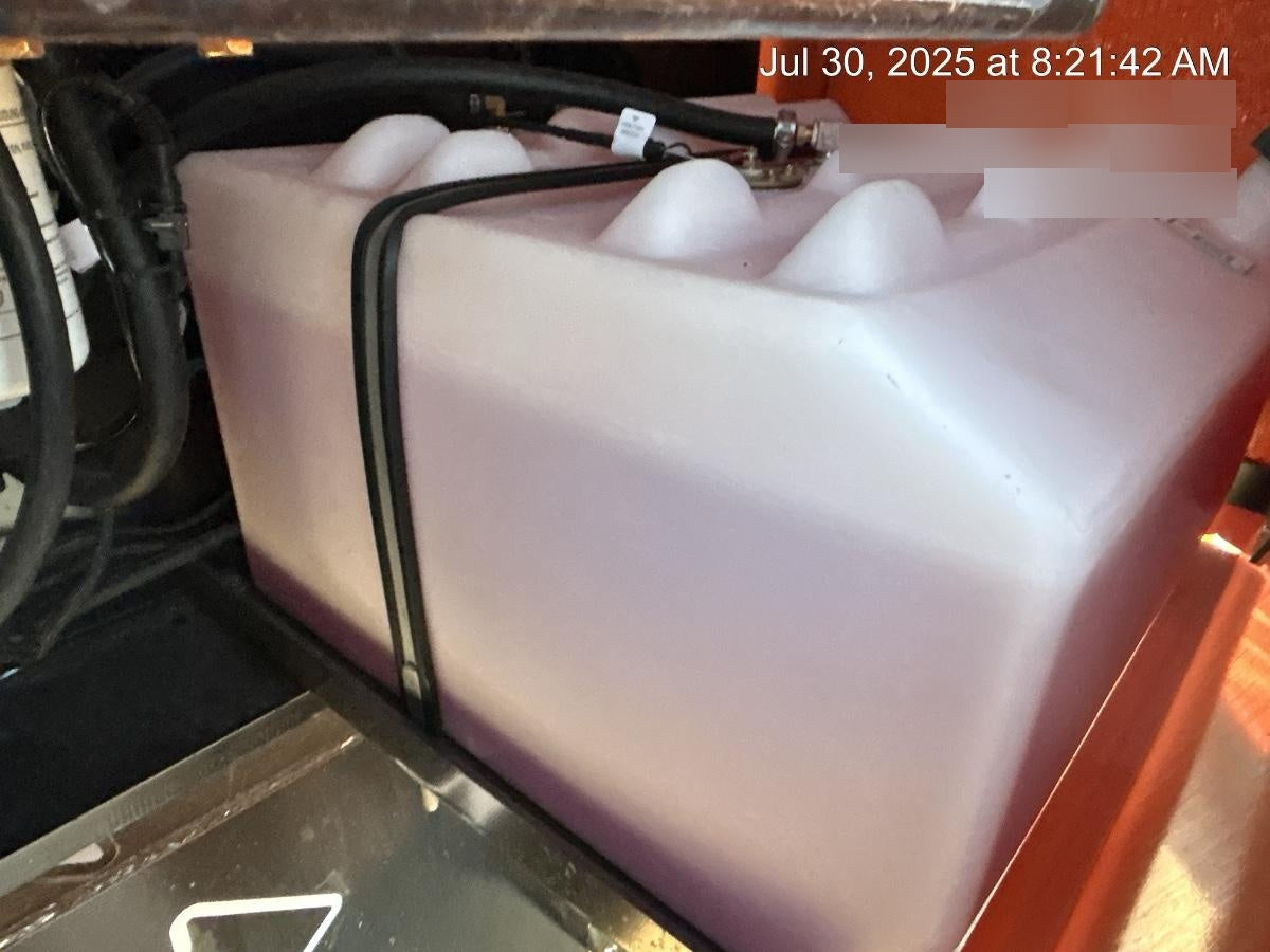 2025 JLG 860SJ