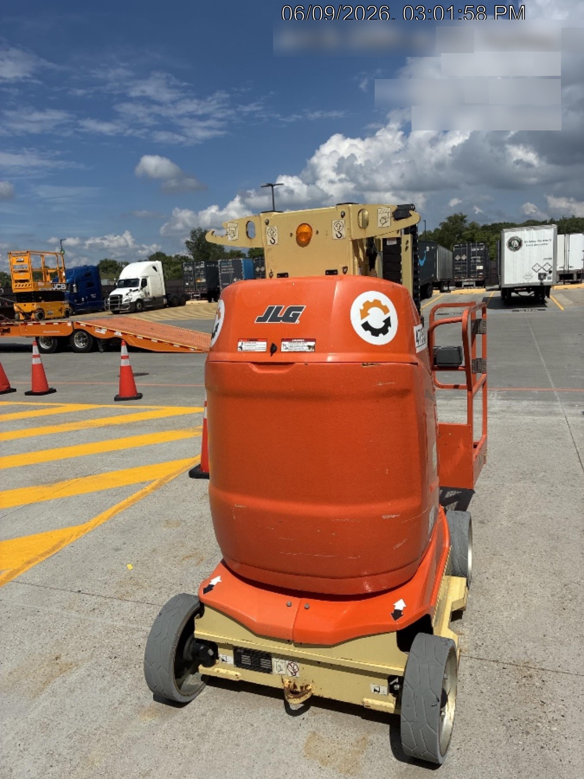 2020 JLG T26E