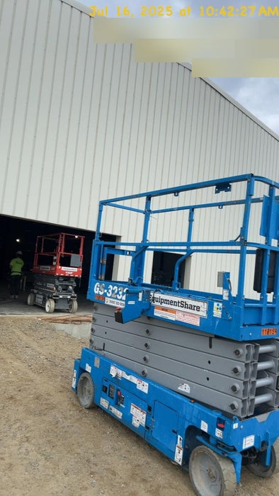 2020 Genie GS-3232 Standard, Folding half height swing gate