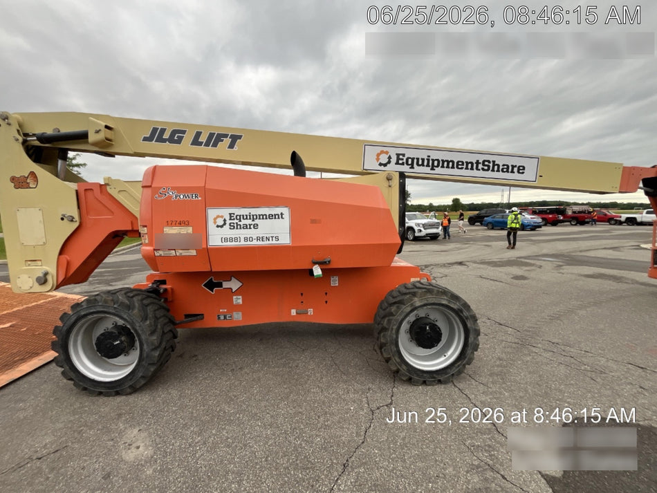 2021 JLG 800AJ