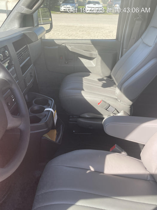 2023 CHEVROLET Express Van - Rental