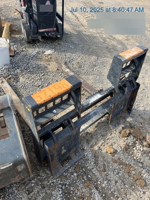 2019 PALADIN 48" Pallet Forks - Paladin