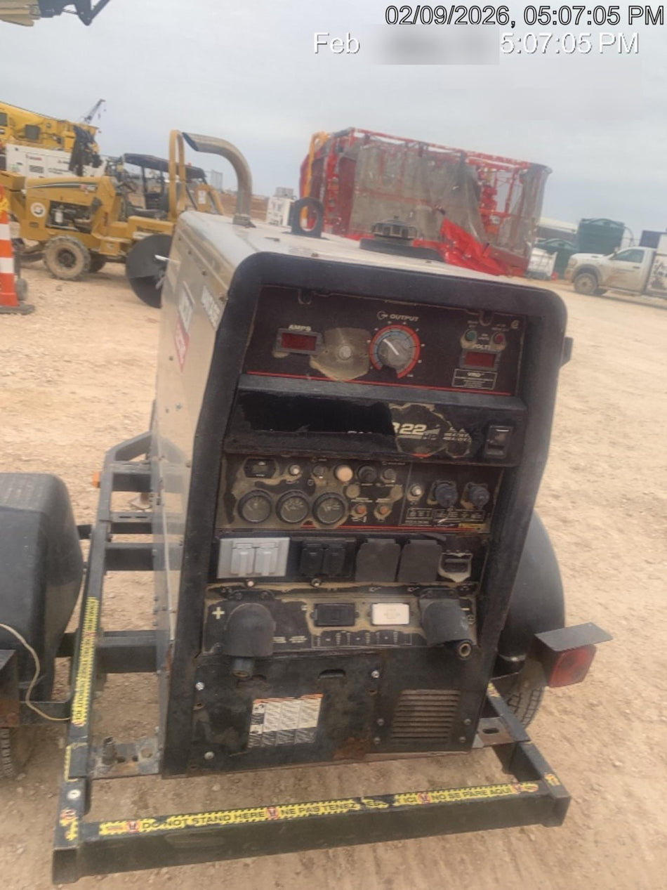2019 Lincoln Electric Vantage 322 Lincoln Vantage 322 Welder w/Trailer, Light Kit, Cable Rack