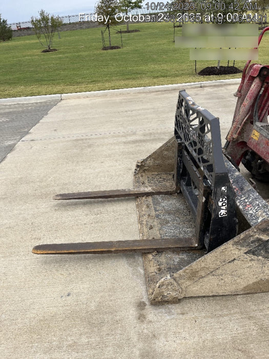 2024 PALADIN 48" Pallet Forks - Paladin