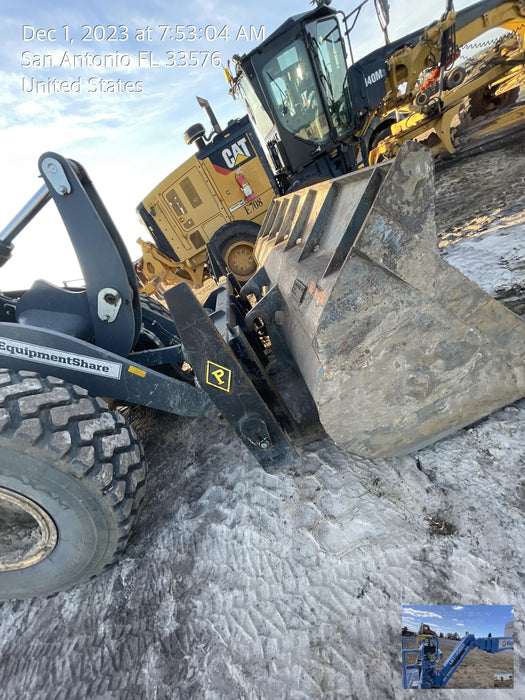 2022 PEMBERTON 72" Utility Forks