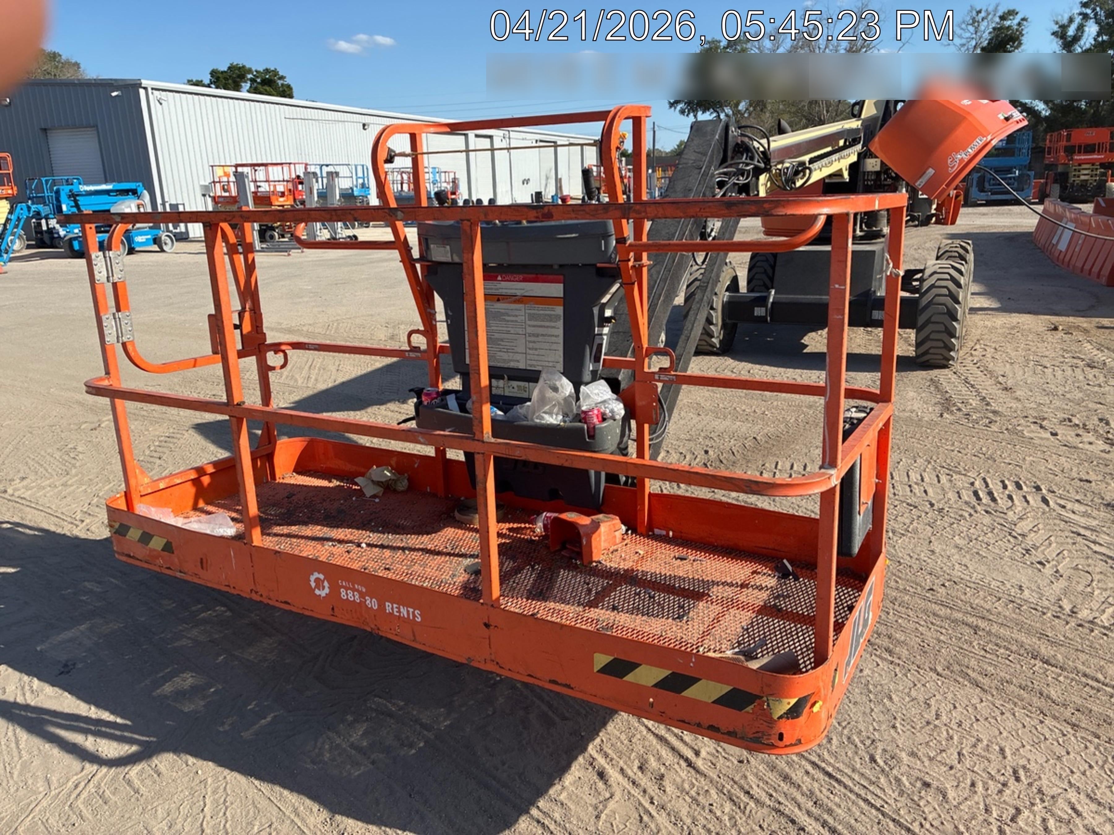 2023 JLG 460SJ