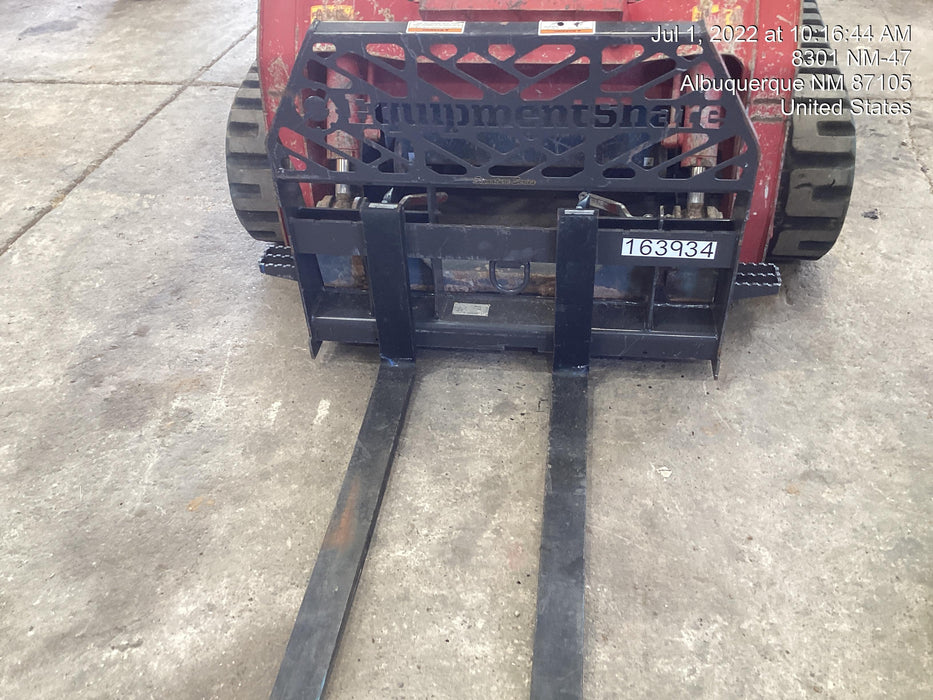 2021 PALADIN 48" Pallet Forks - Paladin