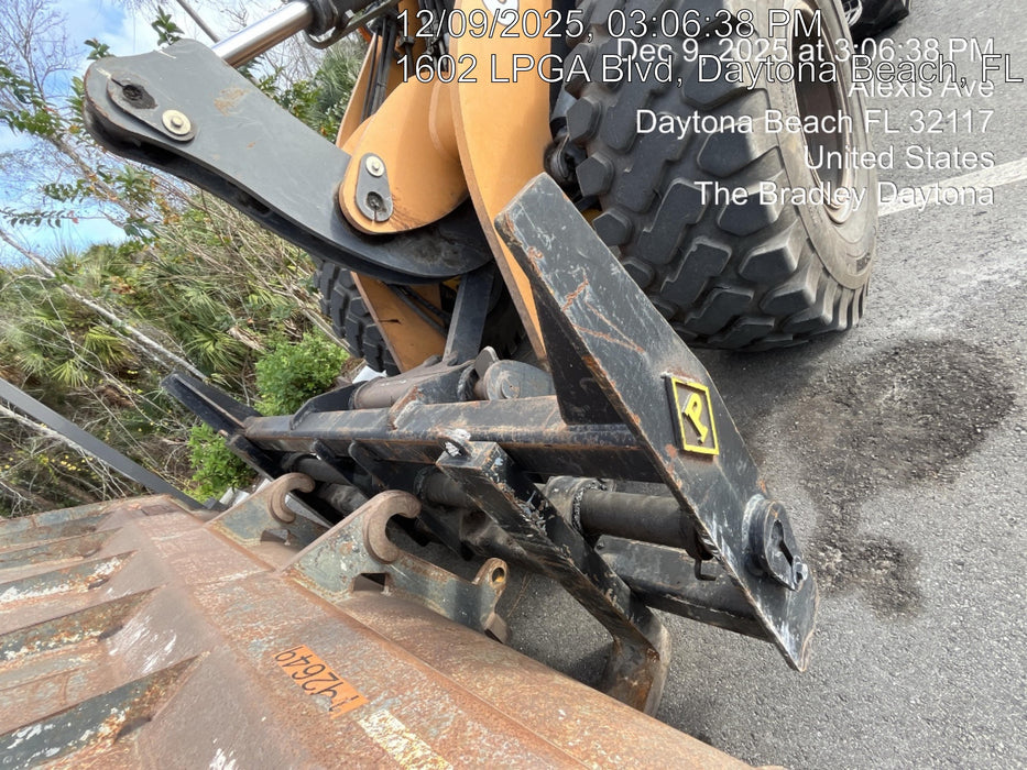 2025 PALADIN 72" Forks