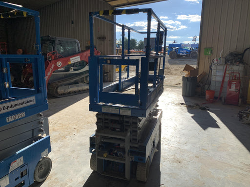 2020 Genie GS-1930 Solid Non Marking Tires, Beacon, Folding rails with half height swing gate