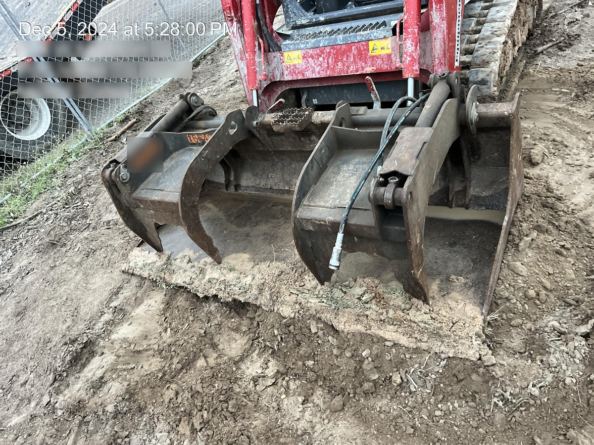 2018 PALADIN 76" Scrap Grapple Bucket - Paladin