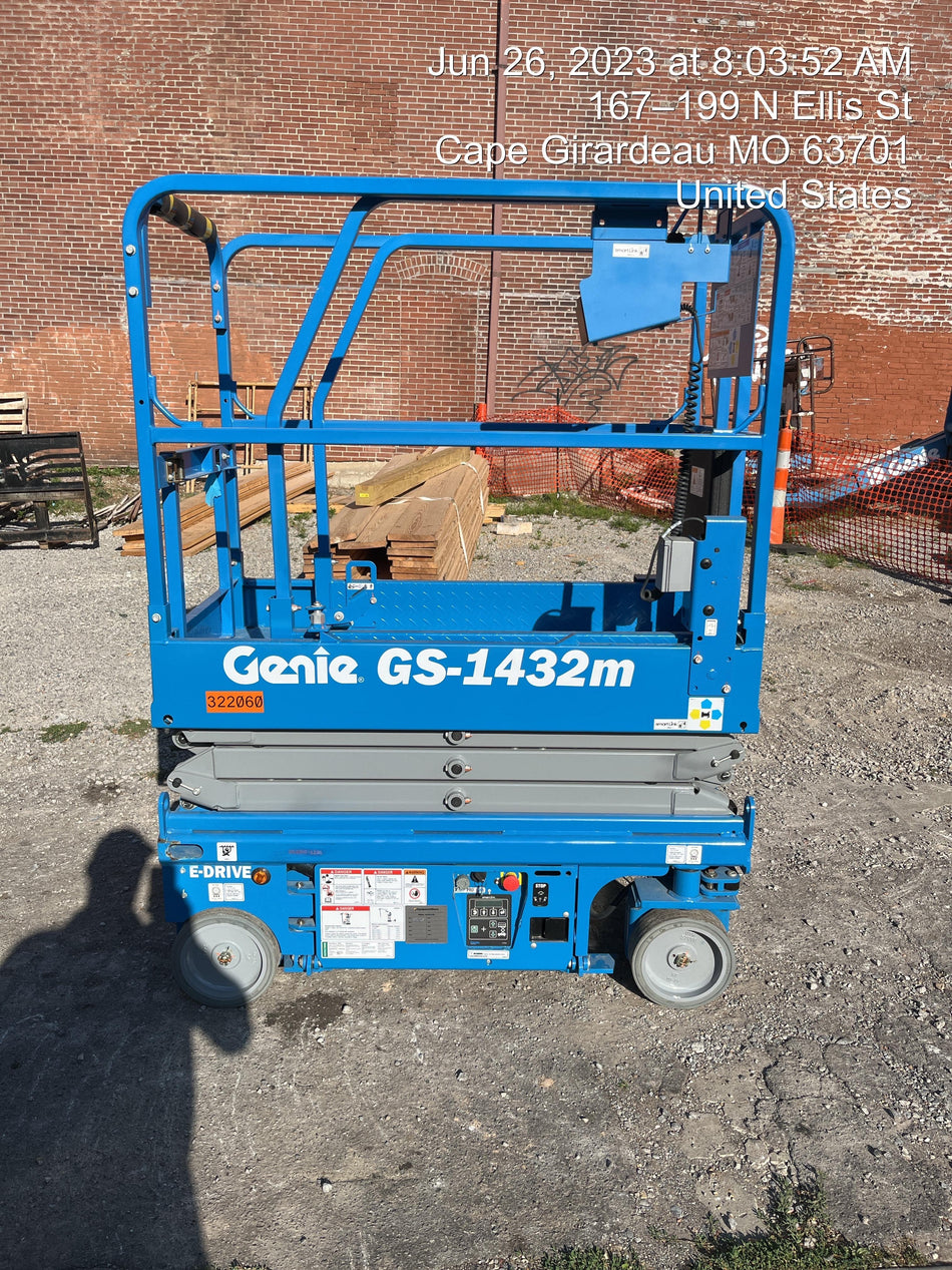 2023 GENIE GS-1432