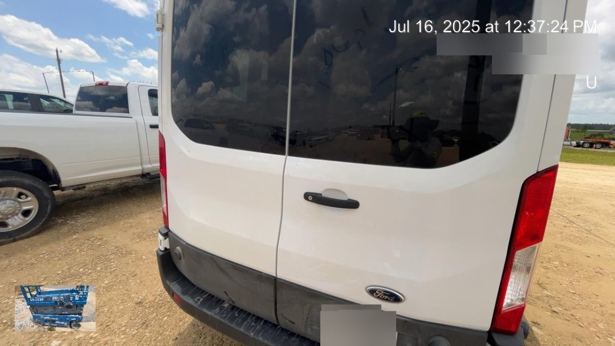 2023 FORD Transit 350 Rental