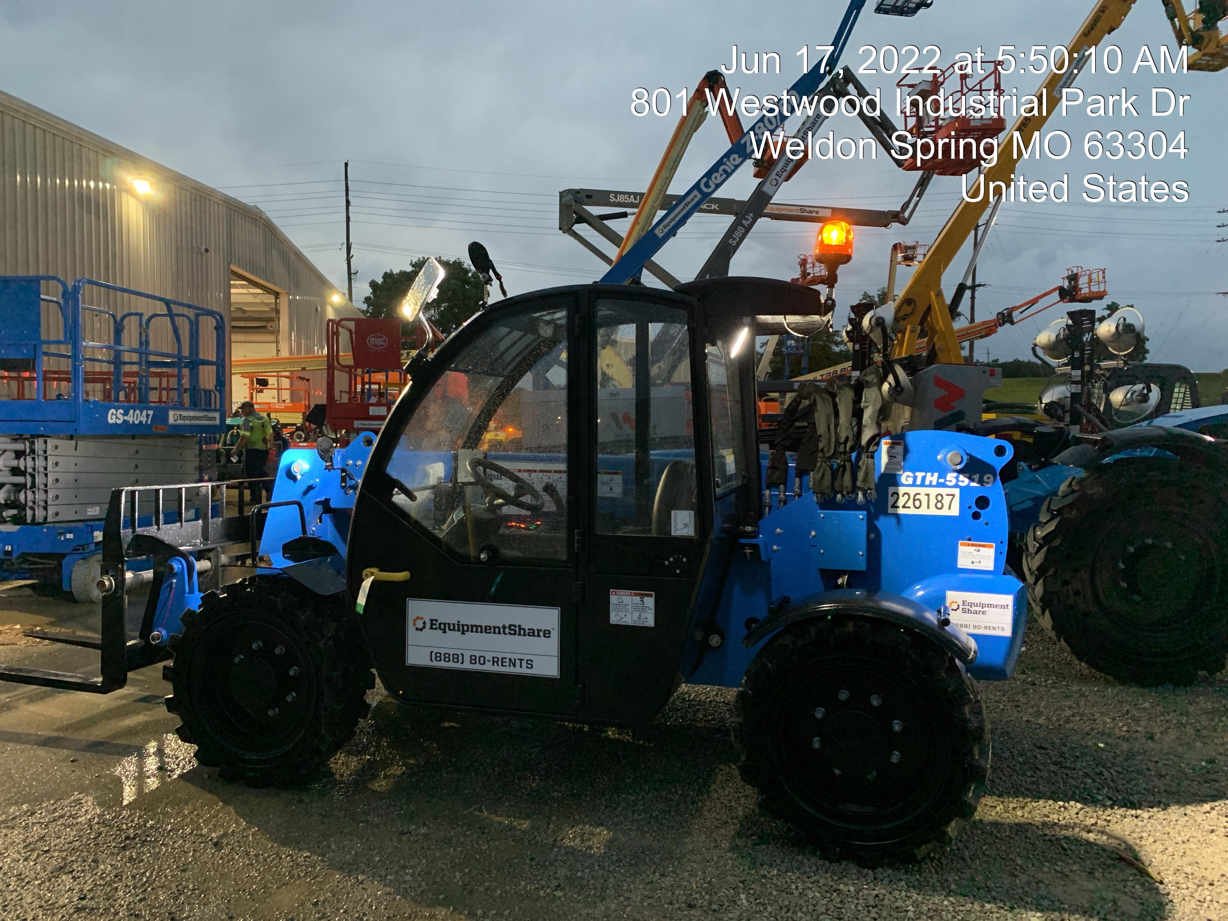 2022 GENIE GTH-5519