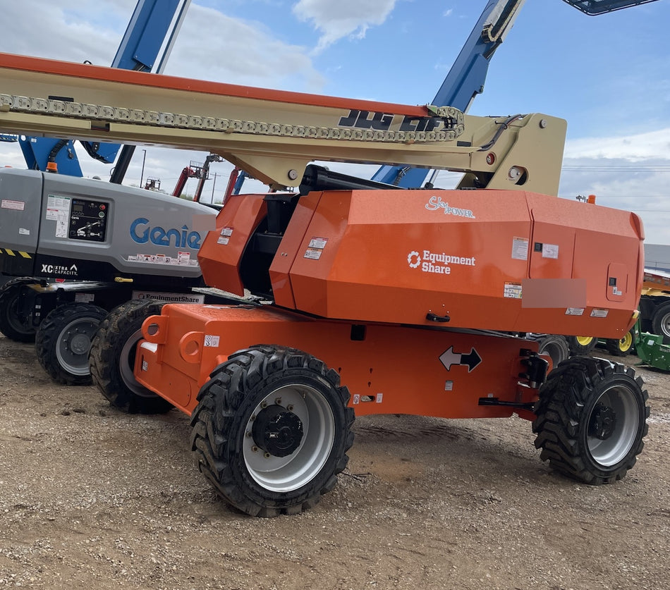 2022 JLG 860SJ