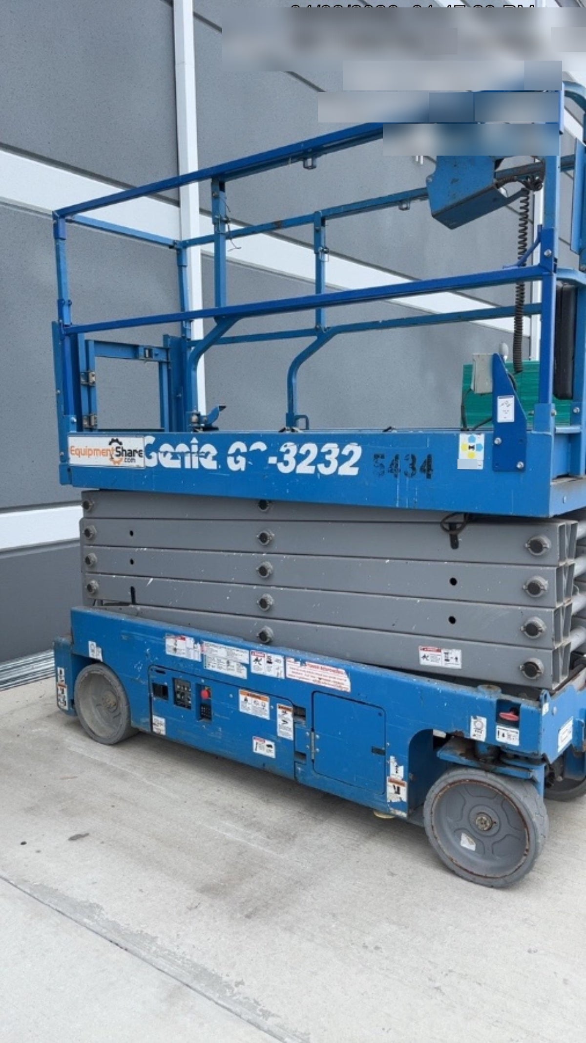 2017 GENIE GS-3232
