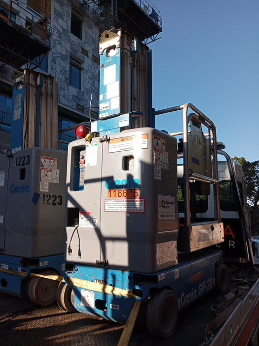 2020 GENIE GR-20