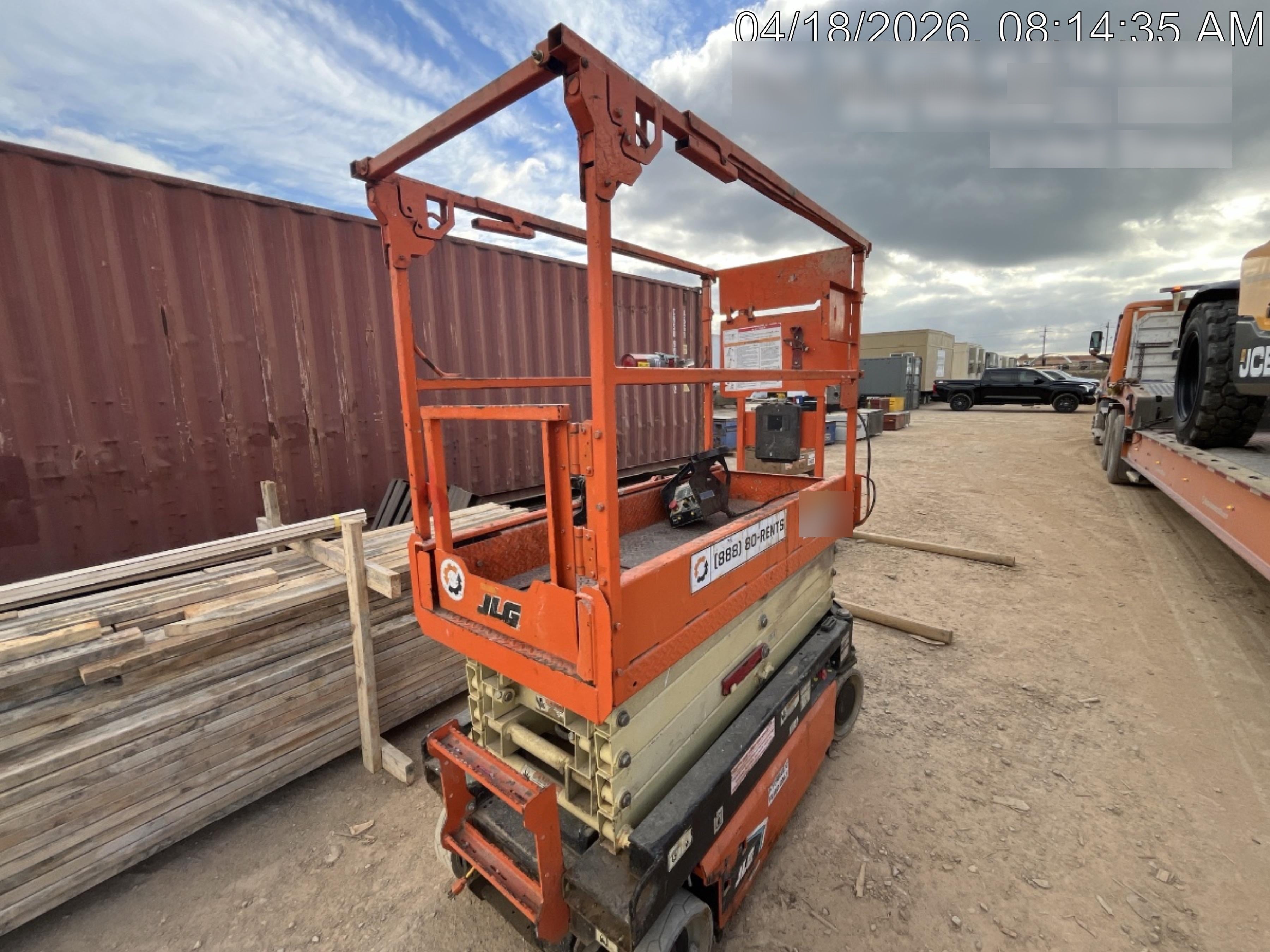 2021 JLG ES1932