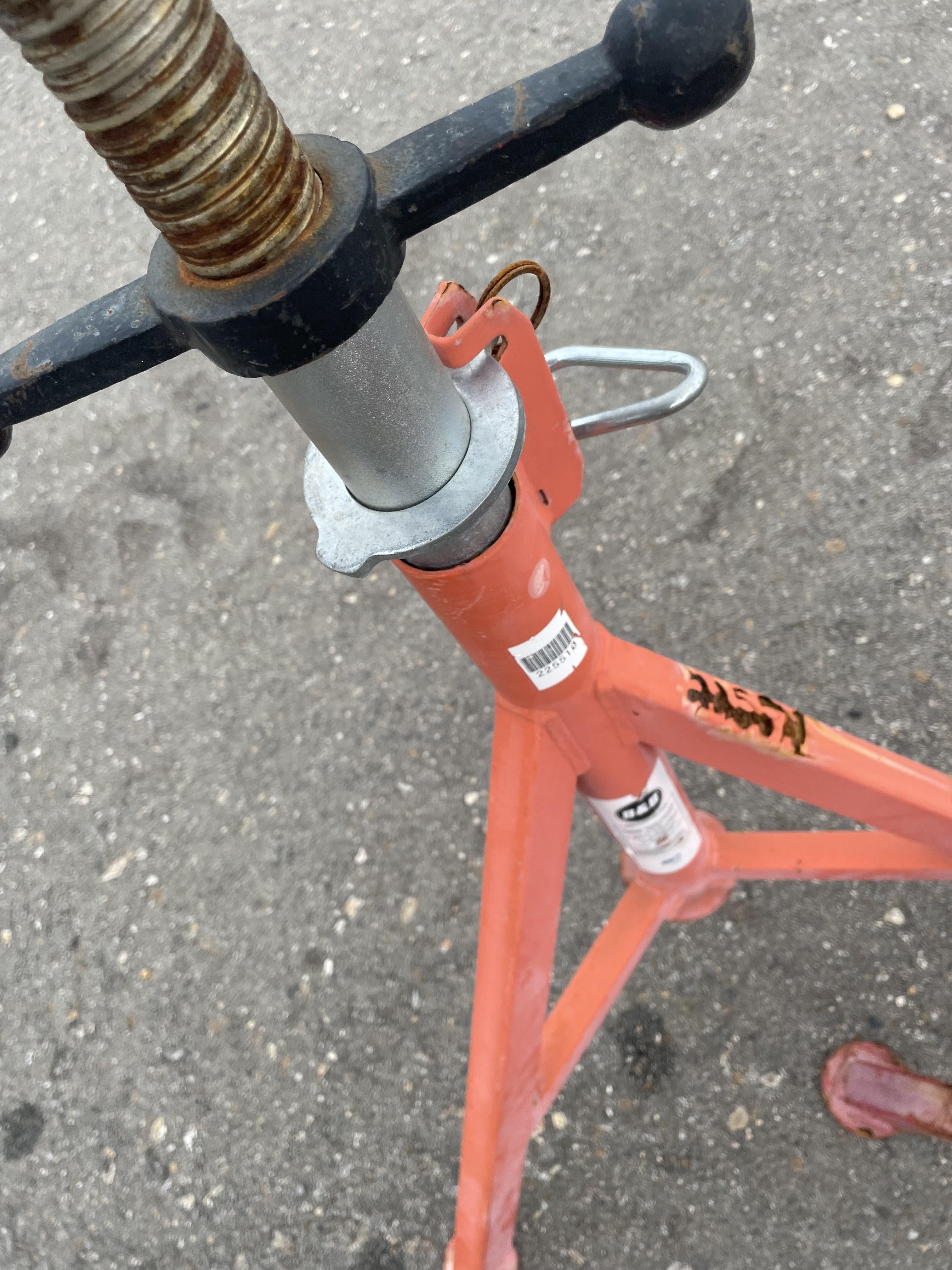 2022 B&B PIPE 4100E