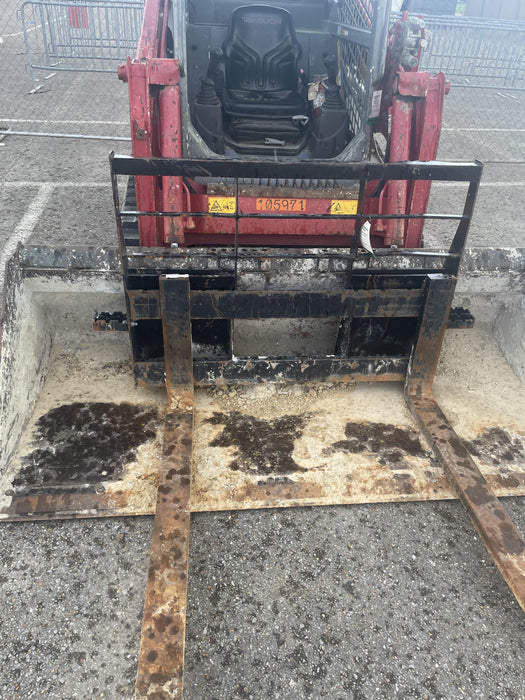 2024 ARROW MATERIAL HANDLING F5100CB