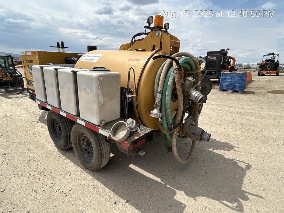 2023 Vac-Tron LP573XDT T4 Koehler Diesel Engine, 500 Gallon Debris Tank, x2 100 Gallon Water Tanks