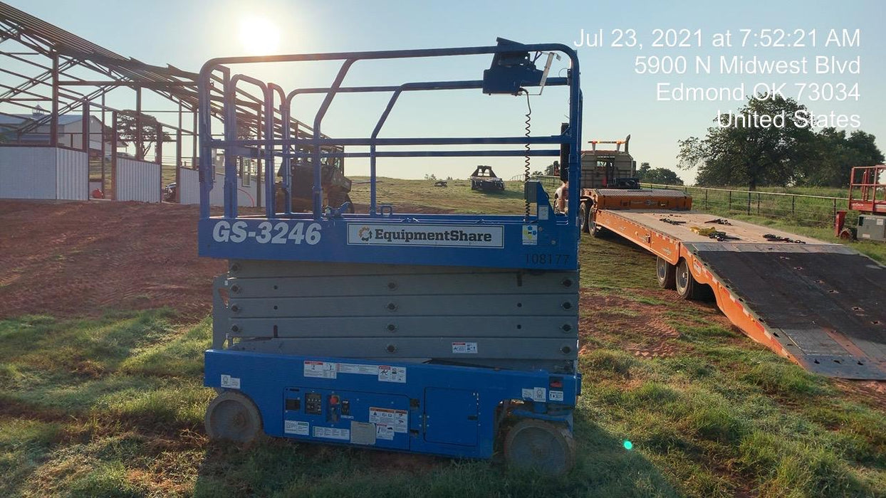 2020 Genie GS-3246 Standard, Folding full height swing gate