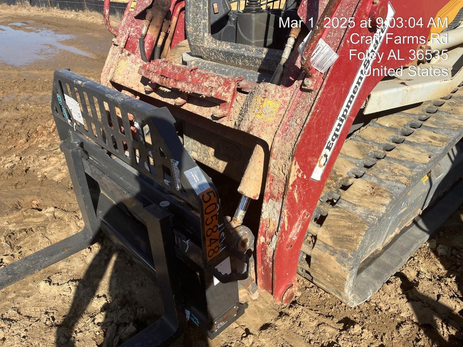 2023 SOLESBEE 48" Pallet Forks - Solesbee