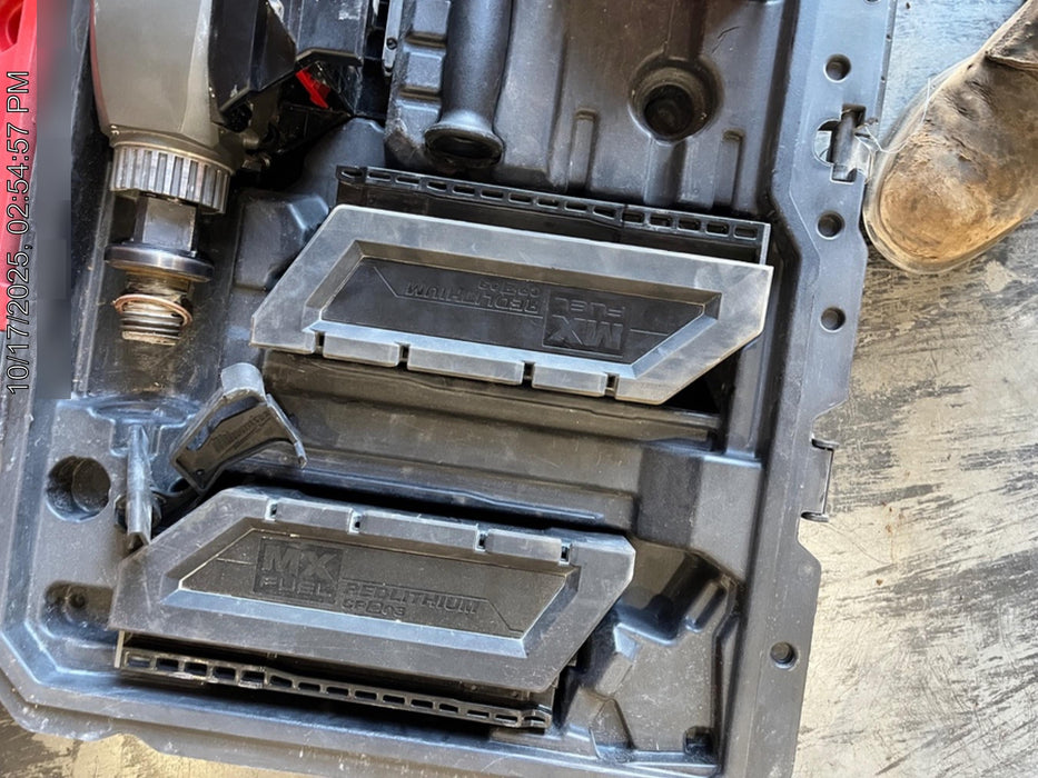 2021 MILWAUKEE MXF301-2CXS