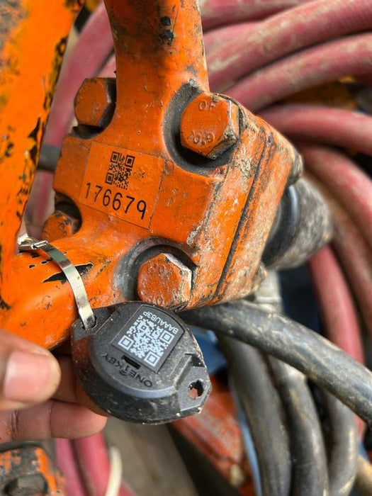 2021 MICHIGAN PNEUMATIC ES-CH3R-TRACKER