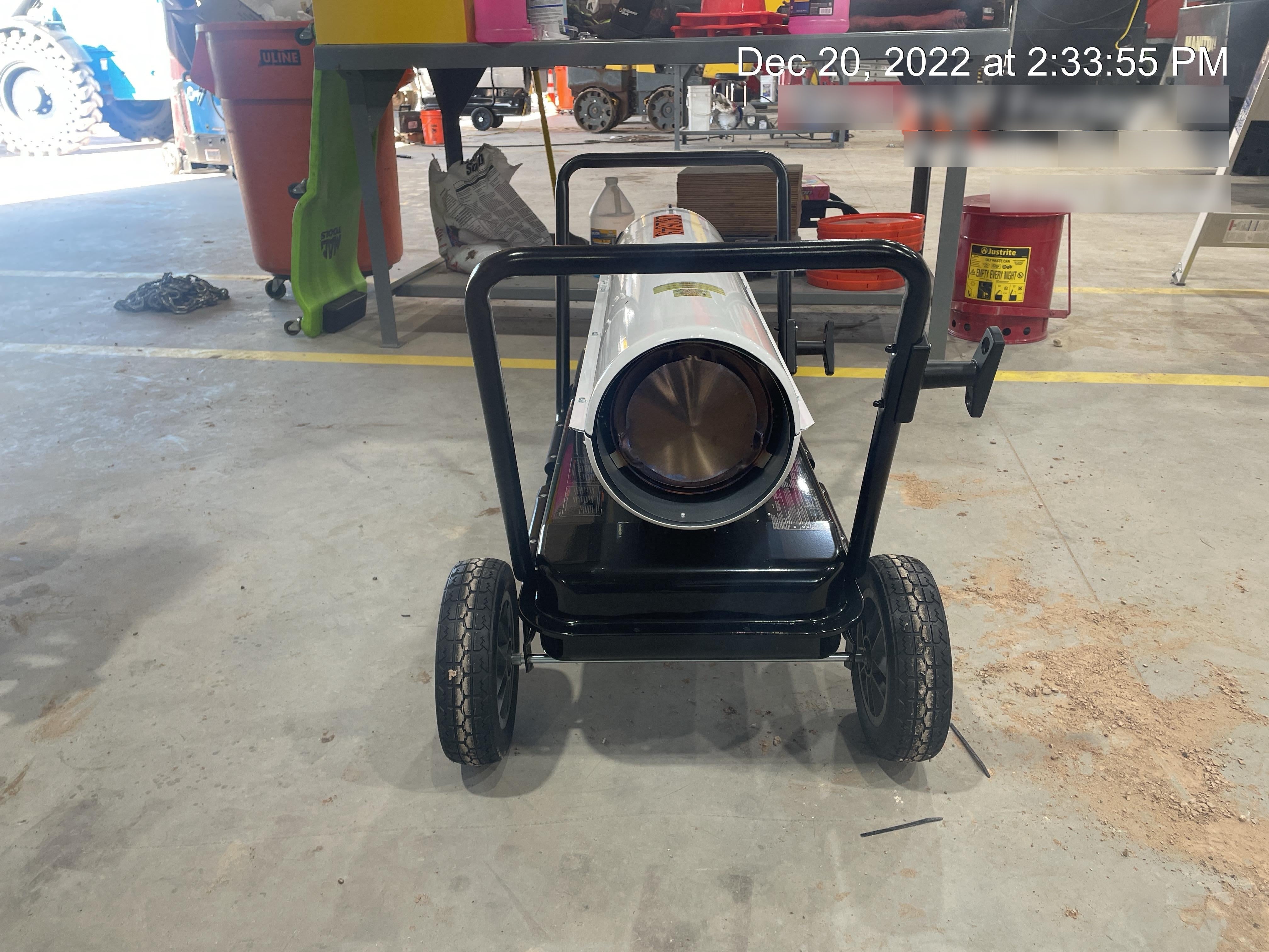 2022 LB WHITE Tradesman K175