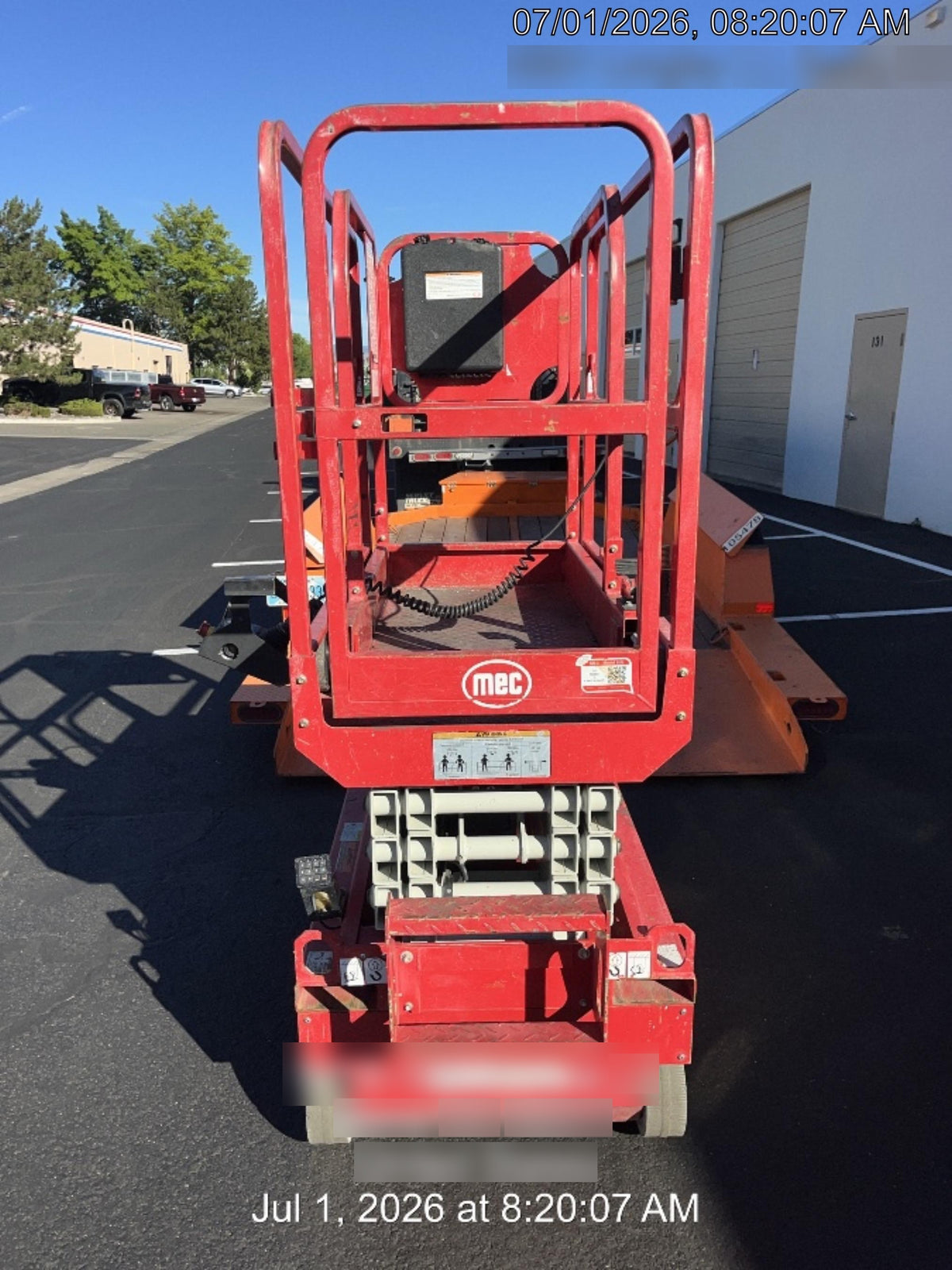 2020 MEC 1330SE Solid NM Tires, Steel Swing out Doors, LCS, Beacon, 900W Invertor