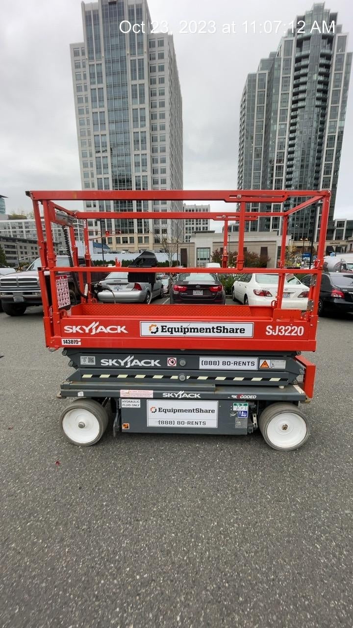 2021 SKYJACK SJIII-3220