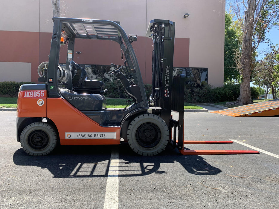 2022 TOYOTA 50-8FGU25