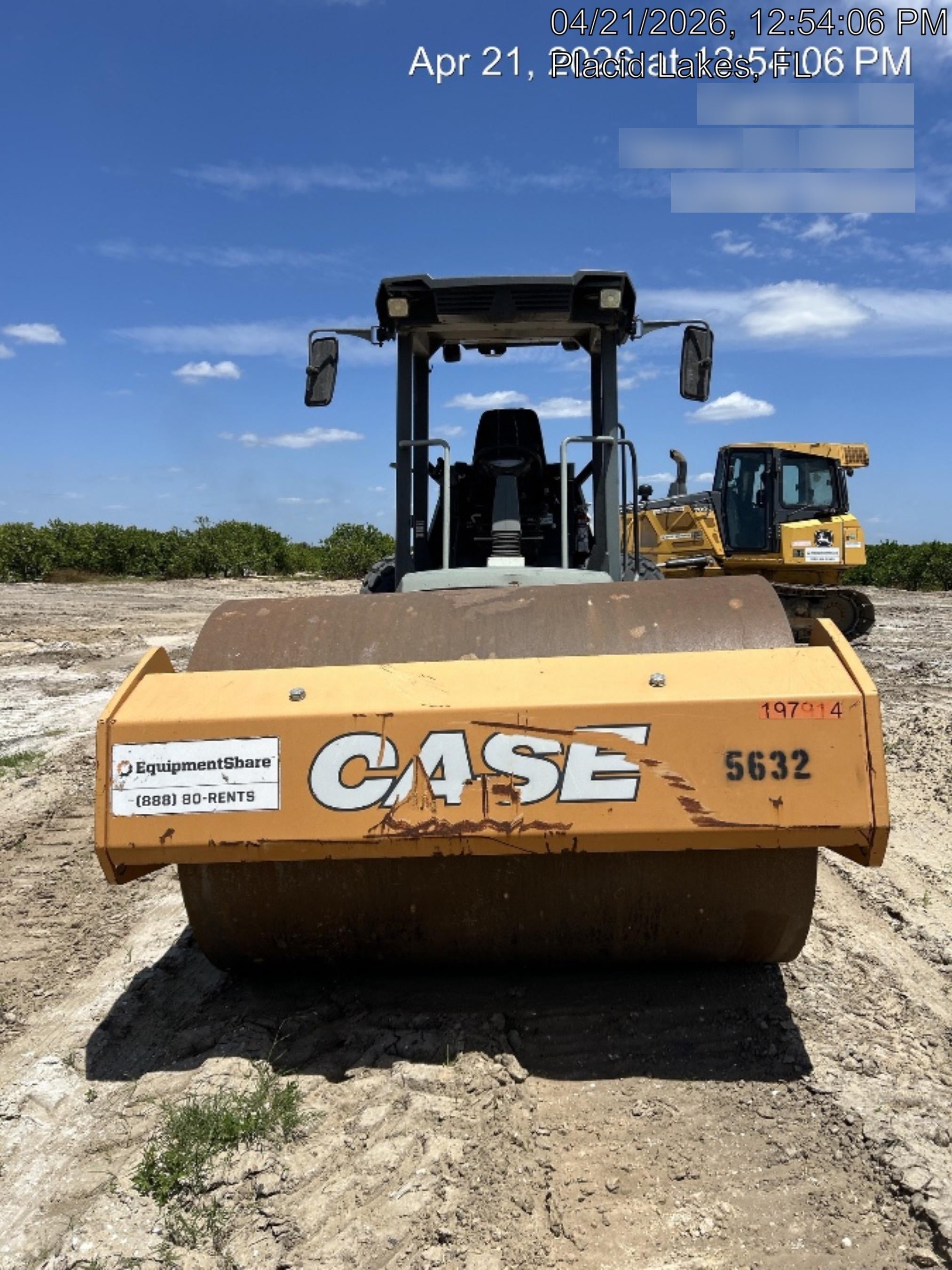 2021 CASE SV211E