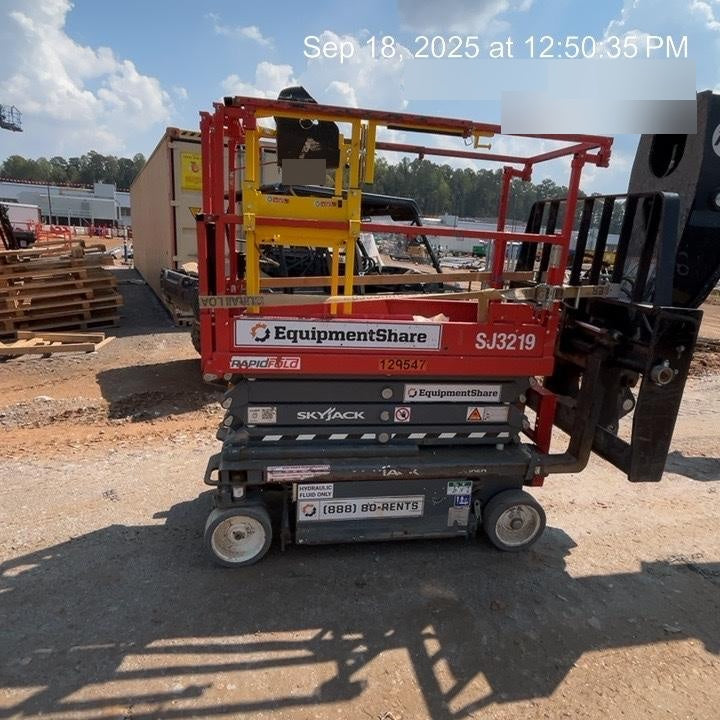 2021 SKYJACK SJ3219