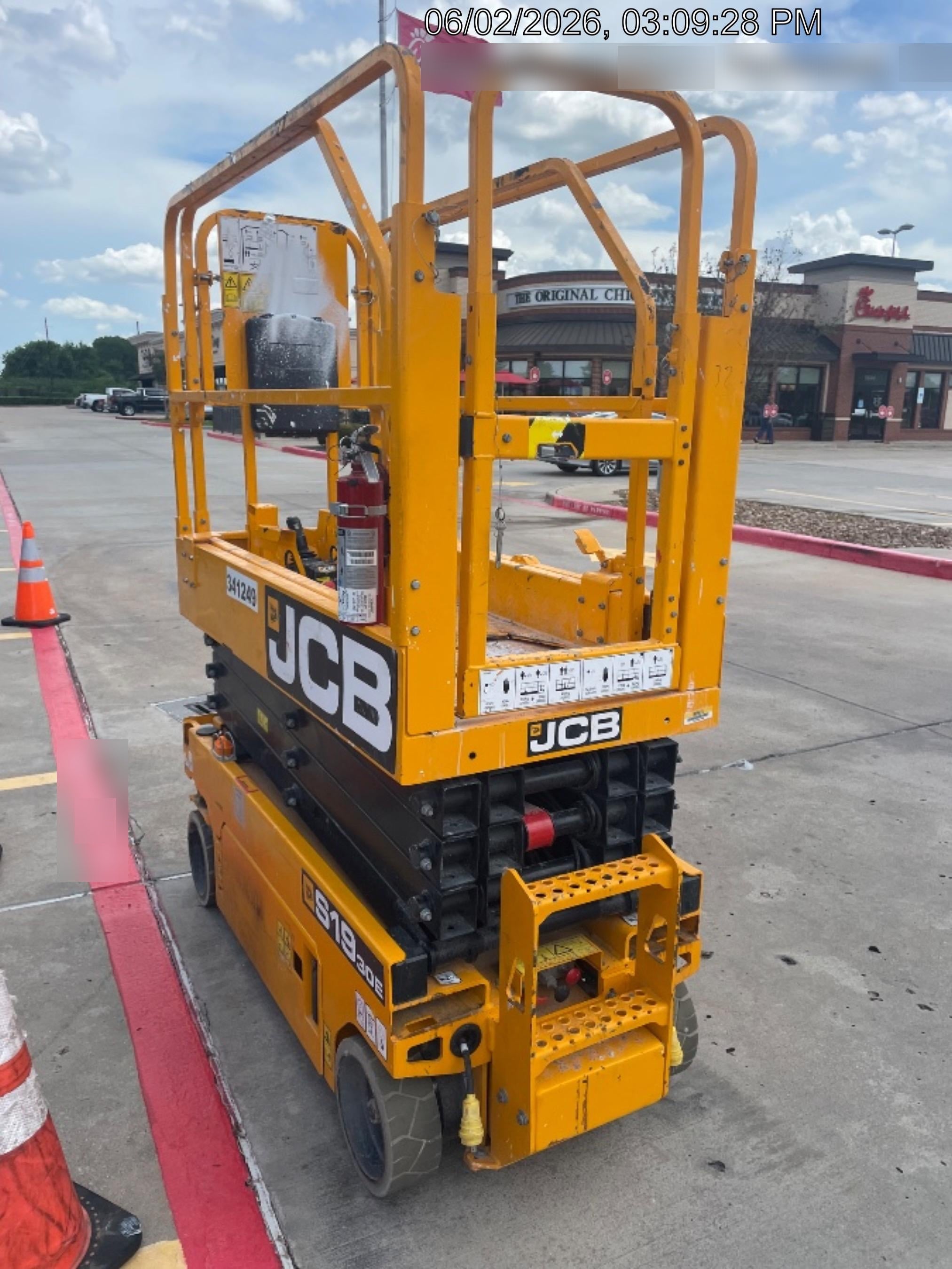 2023 JCB S1930E
