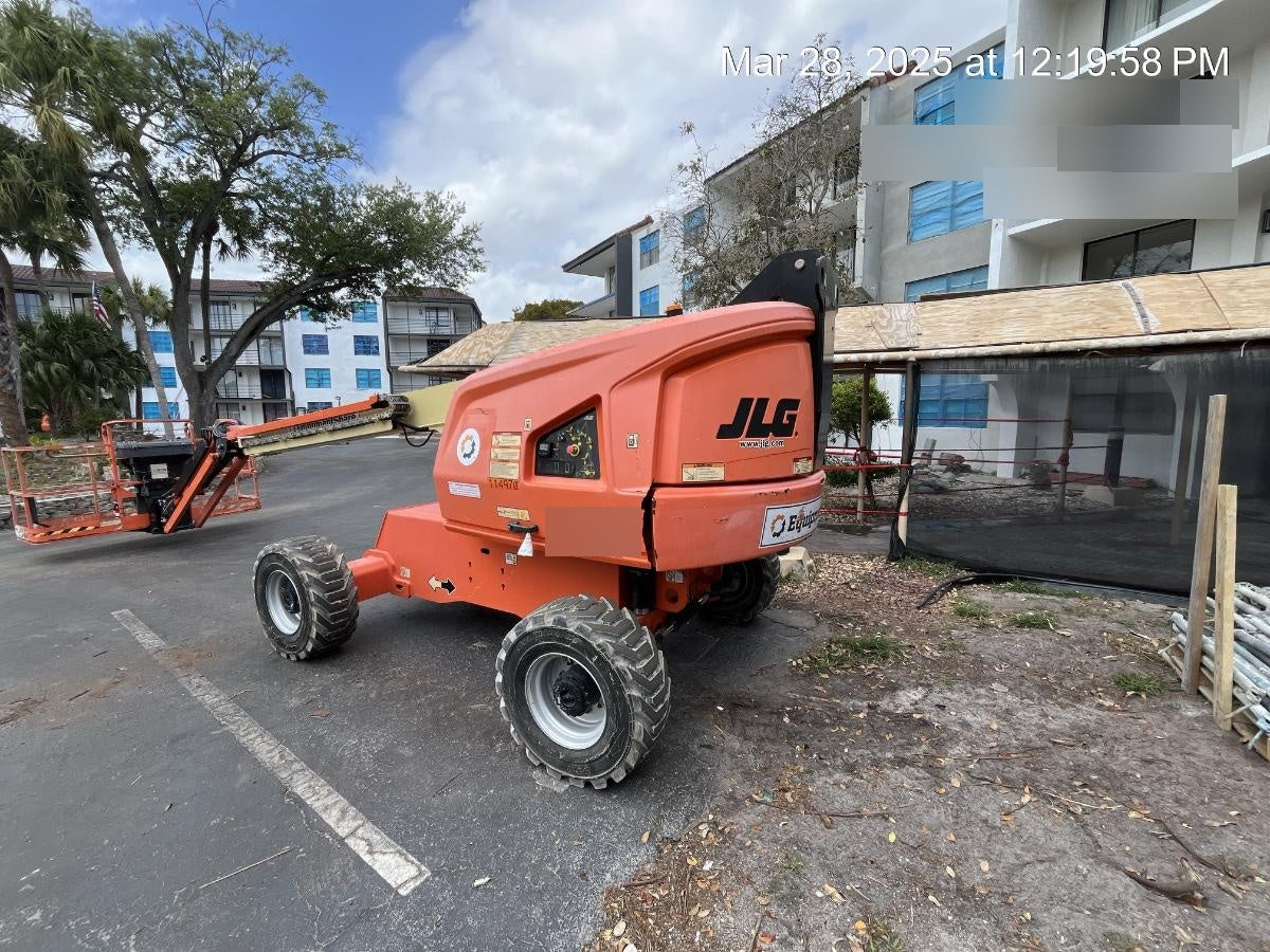 2021 JLG 460SJ