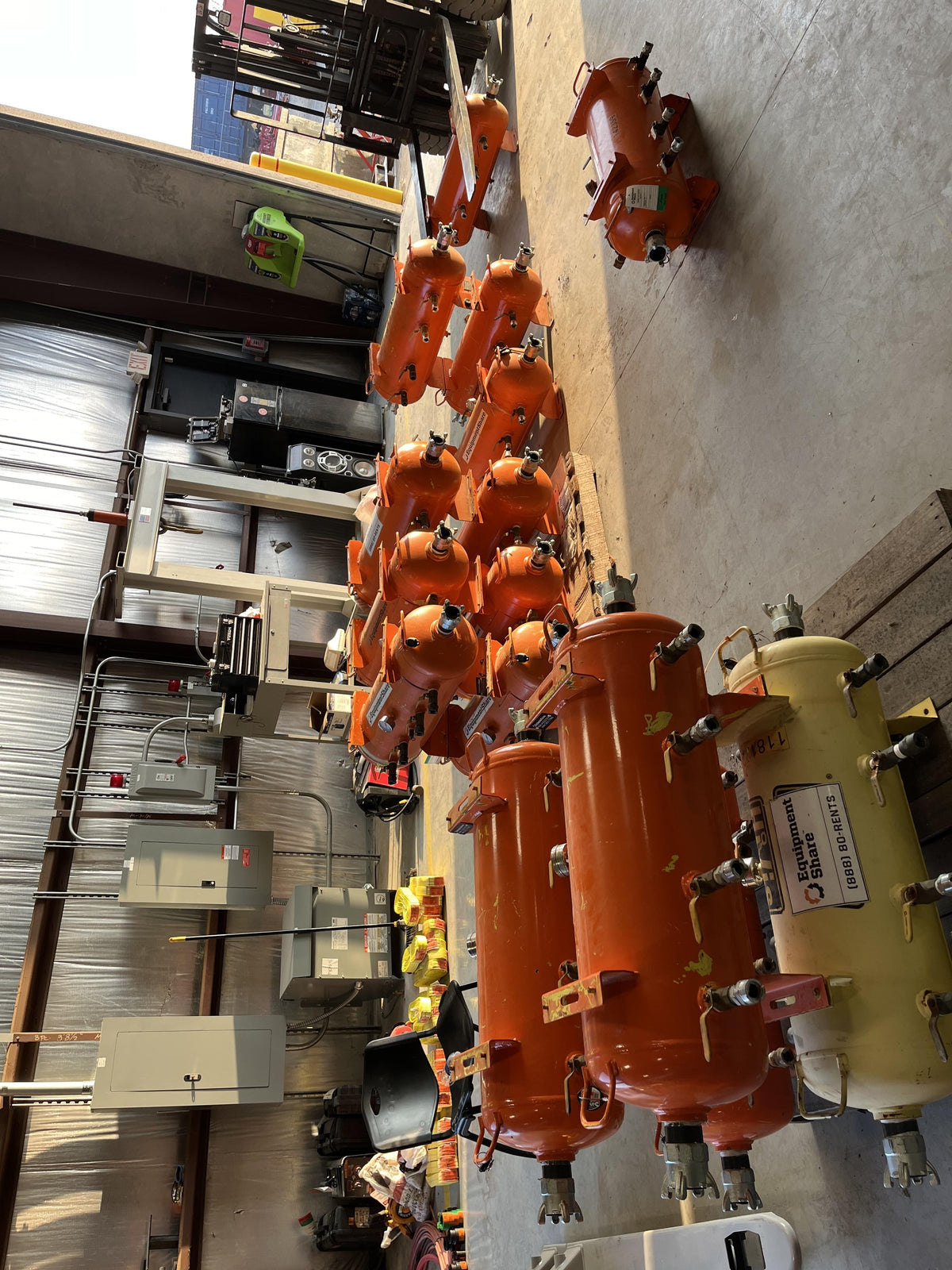 2022 MICHIGAN PNEUMATIC HV-15G-8P-ES-TRACKER