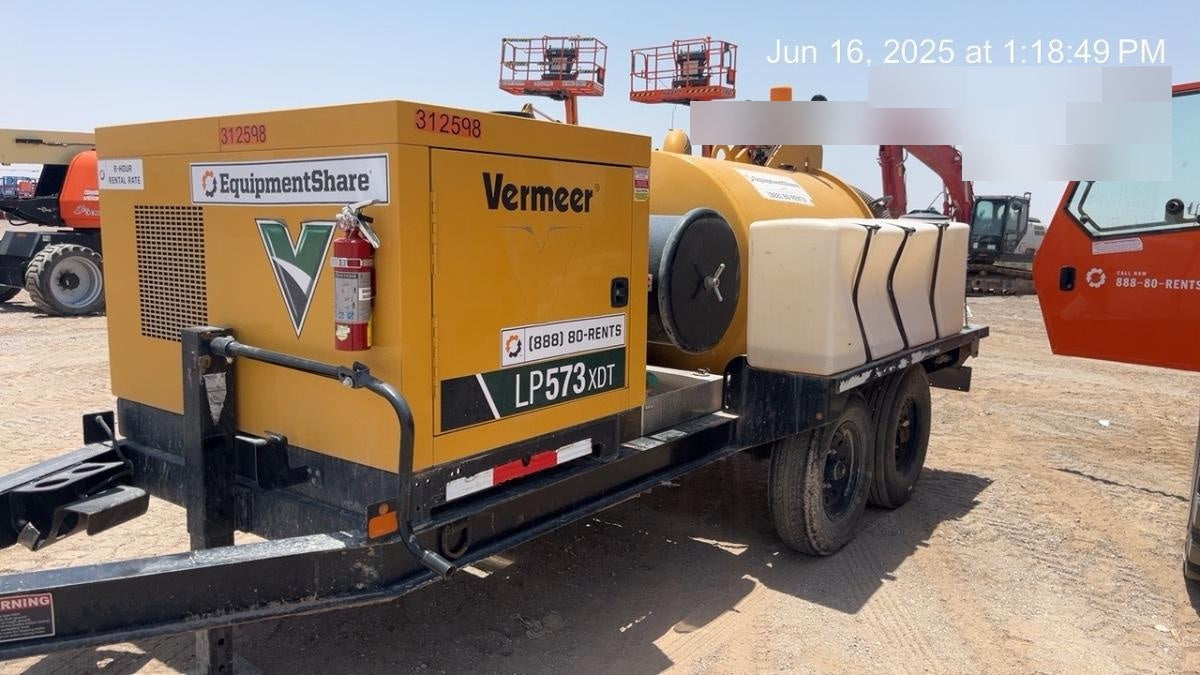 2023 VAC-TRON LP573XDT