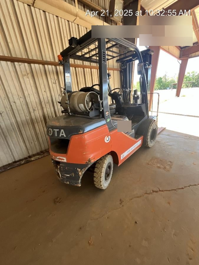 2022 TOYOTA 50-8FGU25