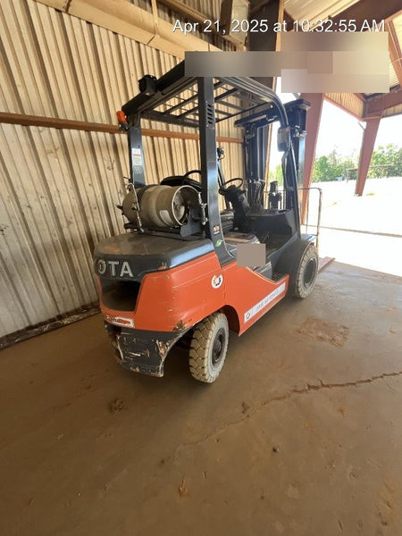 2022 TOYOTA 50-8FGU25