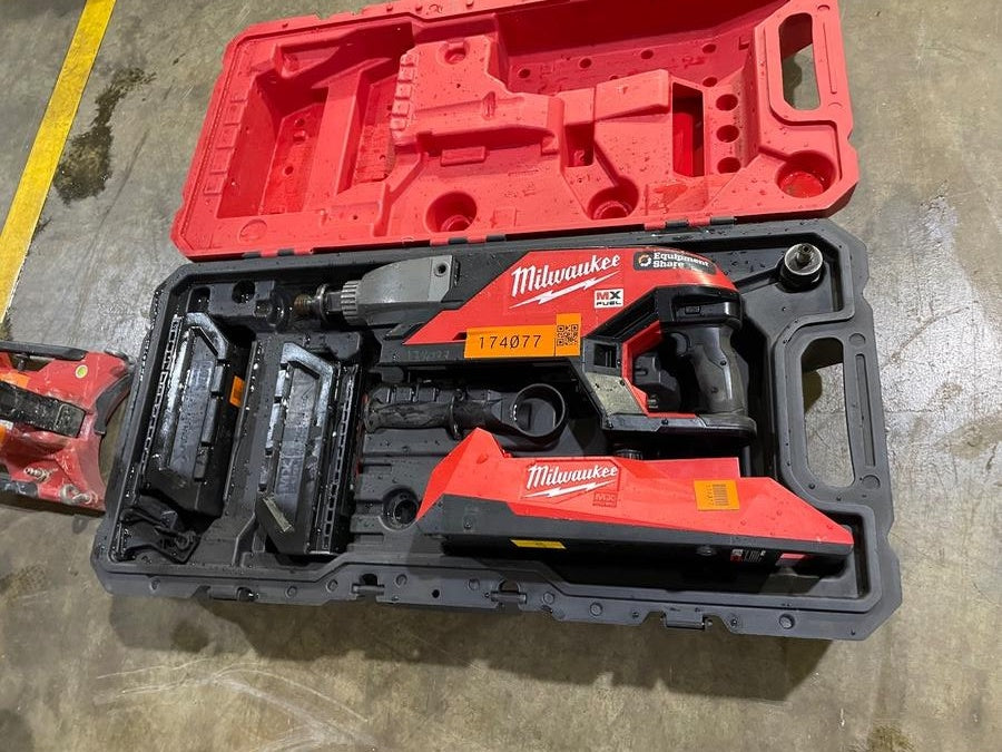 2021 MILWAUKEE MXF301-2CXS