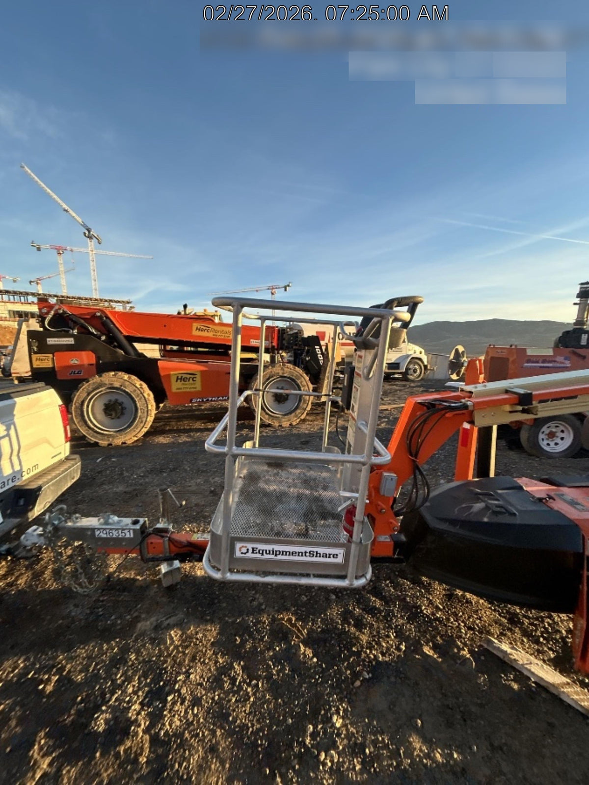 2023 JLG T350