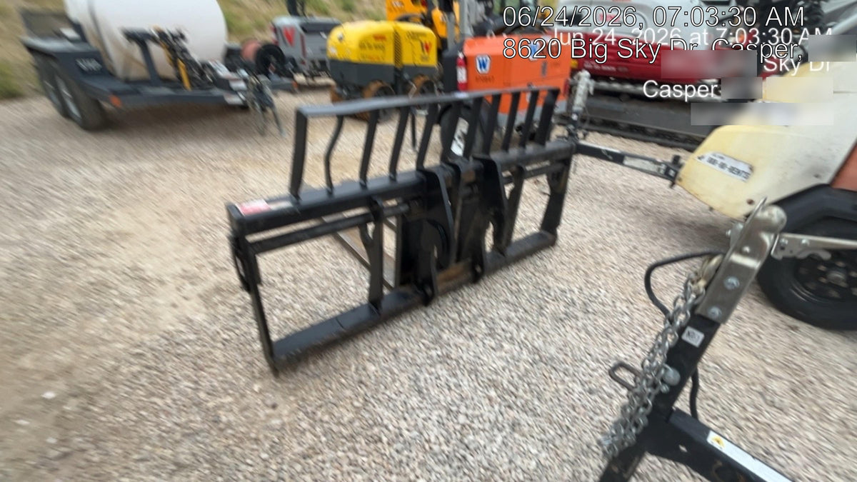 2019 JCB 512-56 Cab/Heat/Air, 109 HP, Solid Tires, STD Worklight, Beacon, Aux Hydraulics, Lifting Eye, Back up Alarm w/66" Carriage/60" Forks