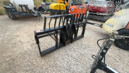 2019 JCB 512-56 Cab/Heat/Air, 109 HP, Solid Tires, STD Worklight, Beacon, Aux Hydraulics, Lifting Eye, Back up Alarm w/66" Carriage/60" Forks