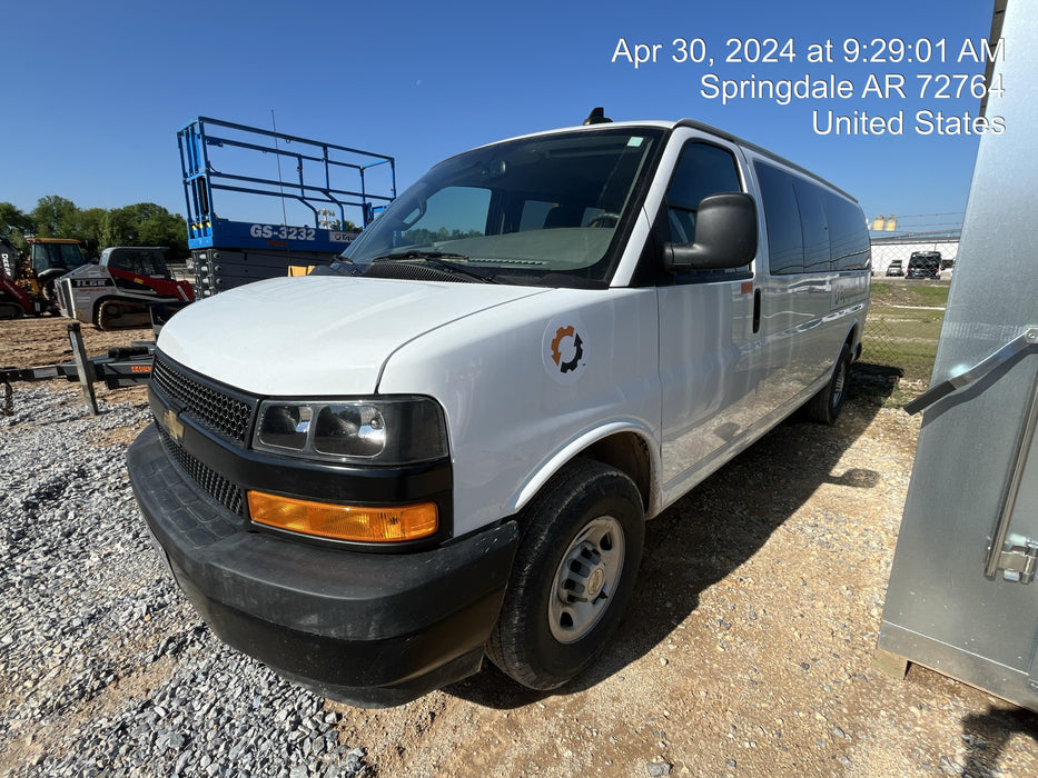 2023 CHEVROLET Express Van - Rental