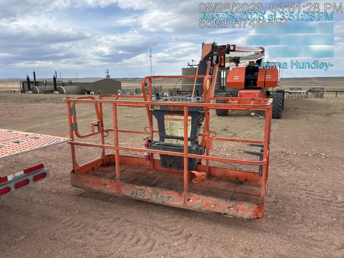 2022 JLG 860SJ