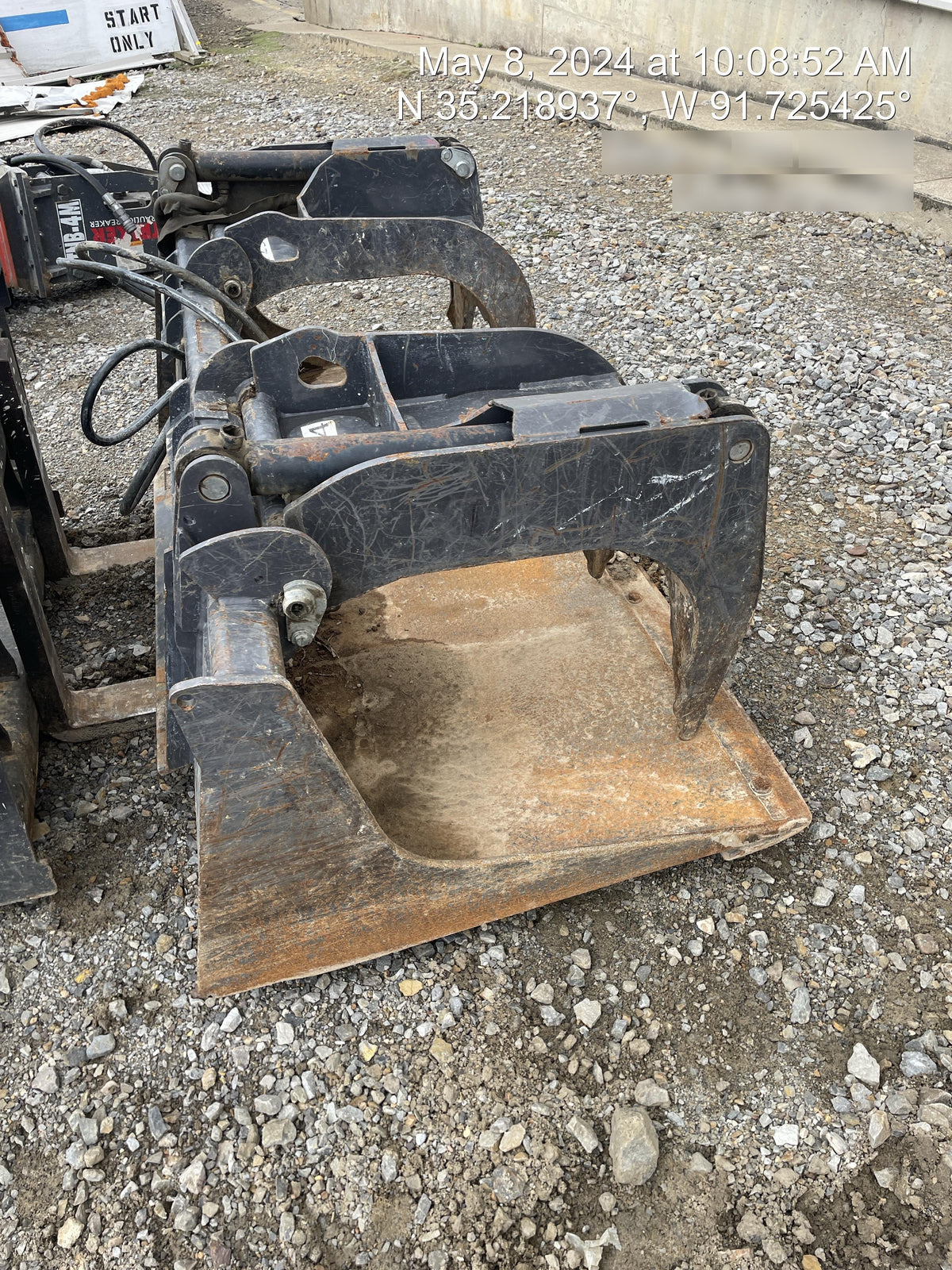2018 PALADIN 76" Scrap Grapple Bucket - Paladin