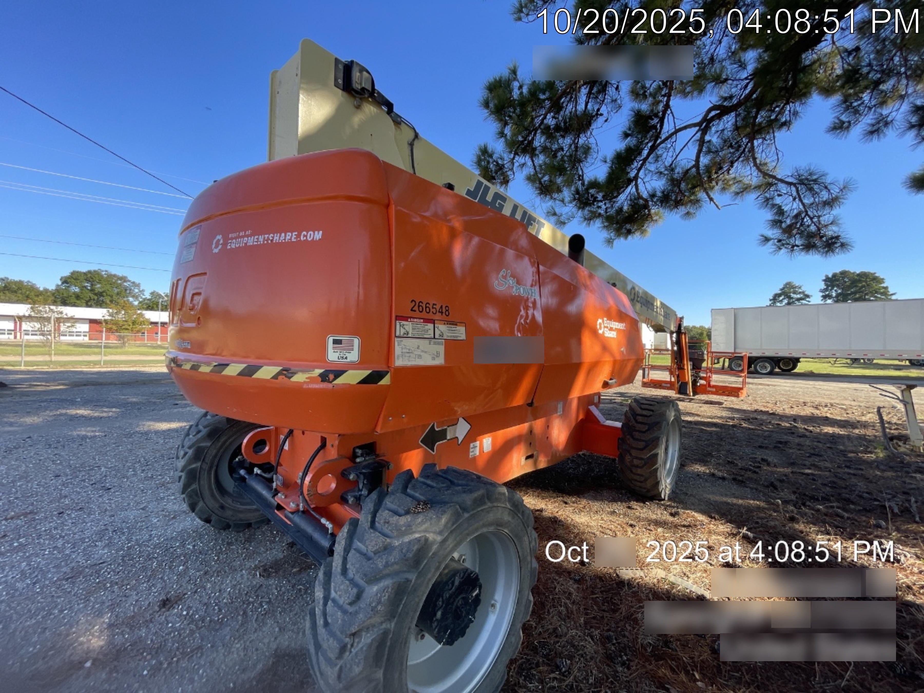 2022 JLG 860SJ