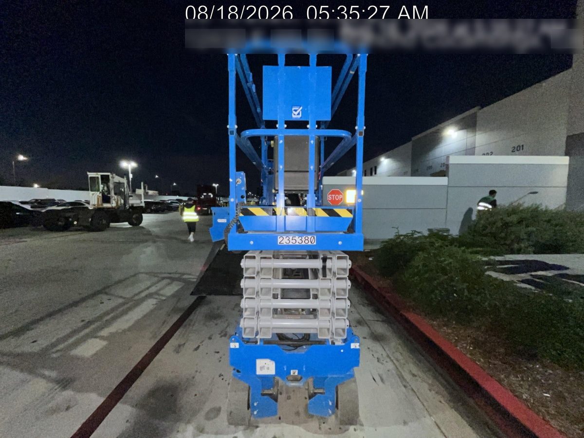 2022 GENIE GS-3232
